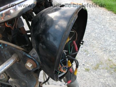 Honda_CB_250K4_rot_original_Auspuff_250_CB250_K_K4_B4_250K_250K4_250B4_CB250K_CB250K4_CB250B4_02_1973_82.jpg