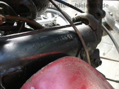 Honda_CB_250K4_rot_original_Auspuff_250_CB250_K_K4_B4_250K_250K4_250B4_CB250K_CB250K4_CB250B4_02_1973_92.jpg