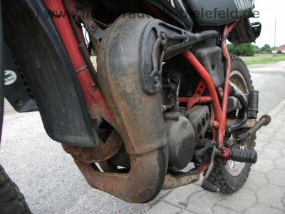 Yamaha_DT_80_LC_37A_schwarzrot_wie_RD_DT_80_RD80_DT80_LC_LC2_LCII_80LC_80LC2_80LCII_53V_27.jpg