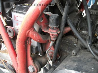 Yamaha_DT_80_LC_37A_schwarzrot_wie_RD_DT_80_RD80_DT80_LC_LC2_LCII_80LC_80LC2_80LCII_53V_78.jpg
