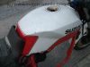 Suzuki_GSX_550EF_rotweiss_Wrack_GN71D_wie_GSX_400_500_550_750_E_ES_EF_105.jpg