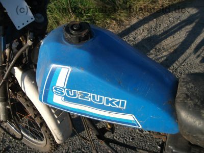 Suzuki_TS_50X_blau_wie_ZR_GT_RG_RM_ZR_TS_80_90_50_X_ZR50_GT80_TS80_TS90_RG80_RG90_20.jpg