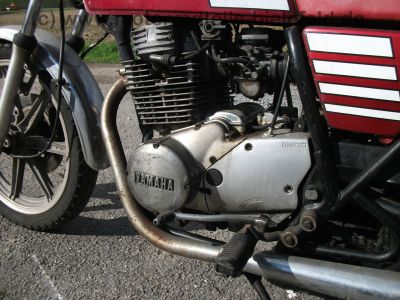 Yamaha_XS_360_1U4_rot_original_wie_XS_250_400_XS250_XS400_XS360_SE_2A2_4G5_26.jpg