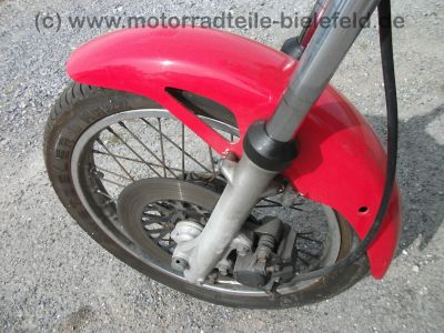 Suzuki_GN_250_schwarzrot_NJ42A_wie_GN_DR_125_250_400_GN125_GN250_GN400_16.jpg
