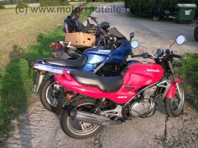 Kawasaki_KLE_500_KLE500_lila_teilzerlegt_wie_GPZ500_EX_KL_EN_ER_500_S_A_500A_4.jpg