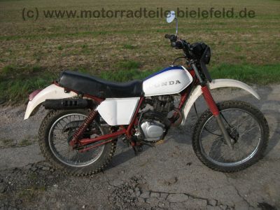 Honda_XL_185S_weissblau_Enduro_wie_L_125_185_250_K_S_125S_250S_125K_250K_XL185S_19.jpg