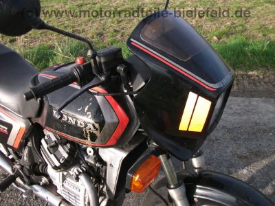 Honda_CX_500E_Euro_Sports_PC06_37kW_EZ_84_wie_CX500_E_C_PC01_Guellepumpe_44.jpg