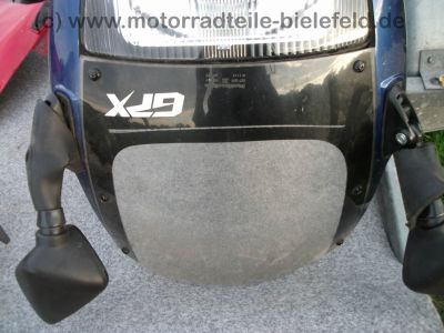 Kawasaki_GPX_600R_rot_und_blau_Gepaecktraeger_Heckumbau_wie_GPZ_GPX_ZZR_ZX_600_A_B_C_D_R_17.jpg
