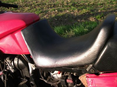Kawasaki_GPX_600R_rot_und_blau_Gepaecktraeger_Heckumbau_wie_GPZ_GPX_ZZR_ZX_600_A_B_C_D_R_96.jpg
