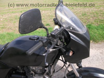Kawasaki_GPZ_305_schwarz_20kW_24tkm_wie_GPz_KZ_Z_CSR_EX_250_305_A_B_52.jpg
