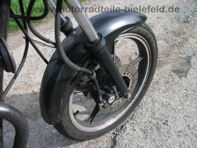 Kawasaki_GPZ_305_schwarz_20kW_24tkm_wie_GPz_KZ_Z_CSR_EX_250_305_A_B_63.jpg