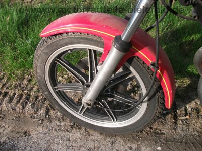 Yamaha_XS_400_2A2_rot-gelb_Umbau_auf_XS360_wie_250_360_XS400_SE_1U4_1U5_4G5_30.jpg