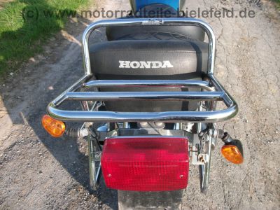 Honda_CM_400T_hellblau_Hepco_Becker_King_and_Queen_wie_CB_CM_250_400_T_N_C_70.jpg