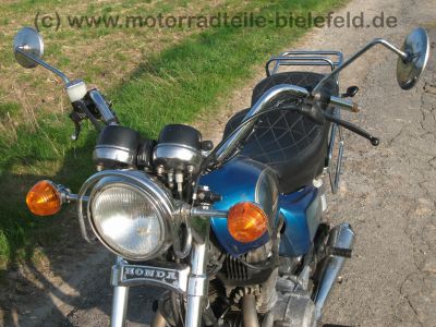 Honda_CM_400T_hellblau_Hepco_Becker_King_and_Queen_wie_CB_CM_250_400_T_N_C_9.jpg