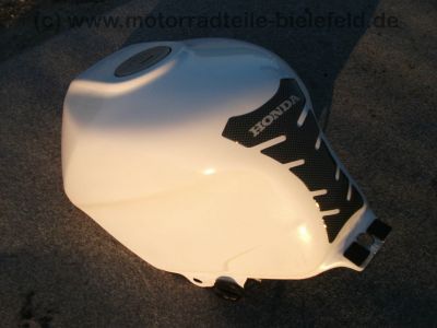 Honda_CBR_600F_PC19_PC23_Restteile_Motor_Tank_Maske_Tacho_wie_500_600_1000_F_PC20_SC21_137.jpg