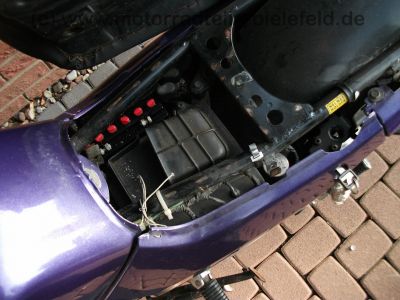 Honda_CBX_550_F_F2_PC04_lila_SEBRING_Auspuff_4_in_1_Anlasser_neu_wie_CBX_400_650_750_F_F2_E_107.jpg