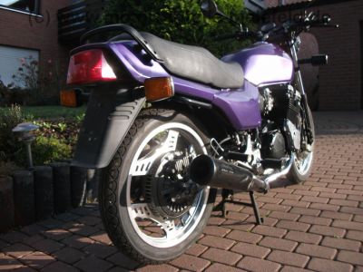 Honda_CBX_550_F_F2_PC04_lila_SEBRING_Auspuff_4_in_1_Anlasser_neu_wie_CBX_400_650_750_F_F2_E_11.jpg
