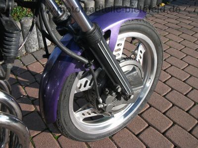 Honda_CBX_550_F_F2_PC04_lila_SEBRING_Auspuff_4_in_1_Anlasser_neu_wie_CBX_400_650_750_F_F2_E_27.jpg