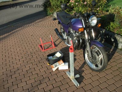 Honda_CBX_550_F_F2_PC04_lila_SEBRING_Auspuff_4_in_1_Anlasser_neu_wie_CBX_400_650_750_F_F2_E_4.jpg