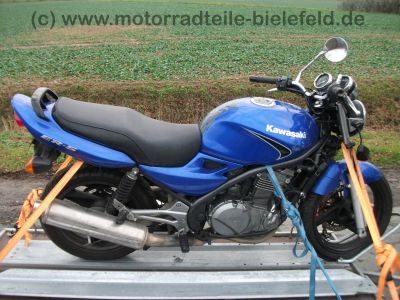 Kawasaki_ER-5_C_D_schwarz-blau_crash_-_wie_EN_KLE_GPZ_EX_ER_500_A_B_C_D_S_11.jpg