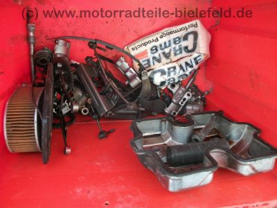 Honda_VF_750_C_Magna_RC09_gelb_wie_700_V45_C_F_S_RC07_RC15_RC21_157.jpg