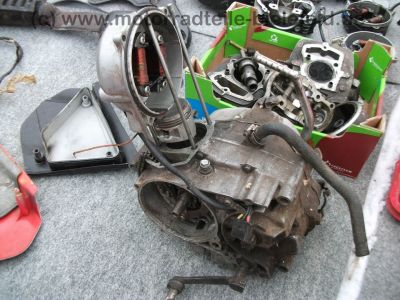 Honda_XL_185S_Enduro_zerlegt_in_Teile_wie_XL_XR_125_185_250_500_K_S_R_62b.jpg