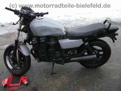 Honda_CBX_750_F_RC17_Nighhawk_S_grau_Crash_Motor_wie_CB_750_Sevenfifty_RC42_11.jpg