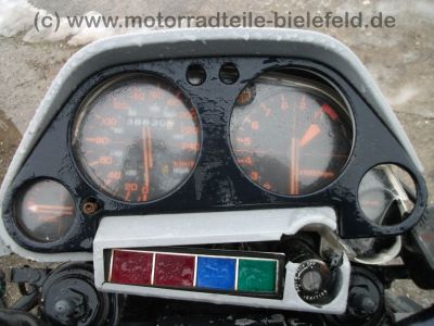 Honda_CBX_750_F_RC17_Nighhawk_S_grau_Crash_Motor_wie_CB_750_Sevenfifty_RC42_27.jpg