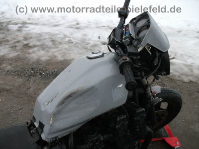 Honda_CBX_750_F_RC17_Nighhawk_S_grau_Crash_Motor_wie_CB_750_Sevenfifty_RC42_43.jpg