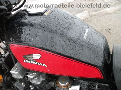 Honda_CBX_750_F_RC17_Nighhawk_S_rot-schwarz_Crash_-_Motor_wie_CB_750_Sevenfifty_RC42_55.jpg