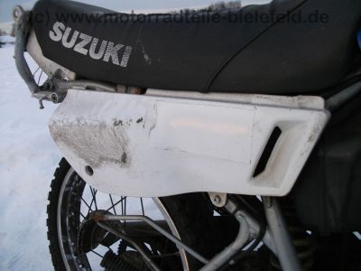 Suzuki_DR_125_SE_blau_Crash_-_Technik_wie_GN_GZ_DR_125_S_SE_Marauder_58.jpg