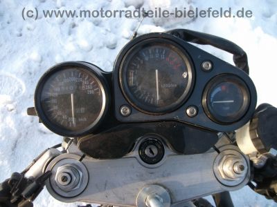 Suzuki_GSXR_GSX-R_750_W_750W_GR7BB_wie_600_750_1100_W_GR7DB_Auspuff_LASER_K1_77.jpg