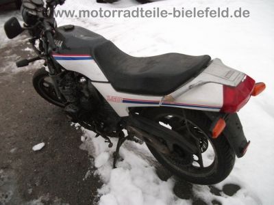 Yamaha_XJ_600_51J_grau-weiss_Crash_-_wie_XJ_550_650_700_750_1.jpg