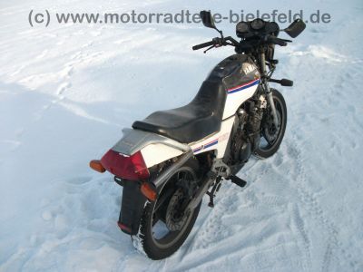 Yamaha_XJ_600_51J_grau-weiss_Crash_-_wie_XJ_550_650_700_750_15.jpg