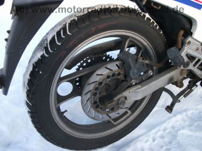 Yamaha_XJ_600_51J_grau-weiss_Crash_-_wie_XJ_550_650_700_750_21.jpg