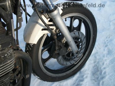 Yamaha_XJ_600_51J_grau-weiss_Crash_-_wie_XJ_550_650_700_750_24.jpg