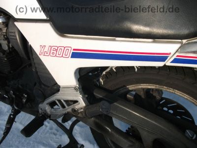 Yamaha_XJ_600_51J_grau-weiss_Crash_-_wie_XJ_550_650_700_750_60.jpg