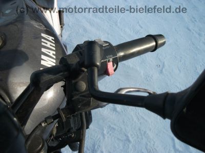 Yamaha_XJ_600_51J_grau-weiss_Crash_-_wie_XJ_550_650_700_750_74.jpg