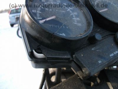 Yamaha_XJ_600_51J_grau-weiss_Crash_-_wie_XJ_550_650_700_750_88.jpg