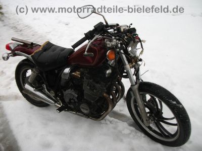 Yamaha_XJ_700_S_MAXIM_1FG_rot_Crash_-_wie_XJ_650_750_S_Maxim_4.jpg