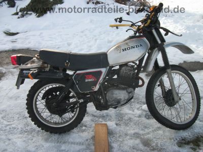 Honda_XL_250_S_silbergrau_Crash_-_wie_XL_125_185_200_250_500_S_R_MD03_PD01_PD02_38.jpg