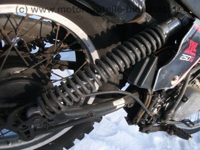 Honda_XL_250_S_silbergrau_Crash_-_wie_XL_125_185_200_250_500_S_R_MD03_PD01_PD02_91.jpg