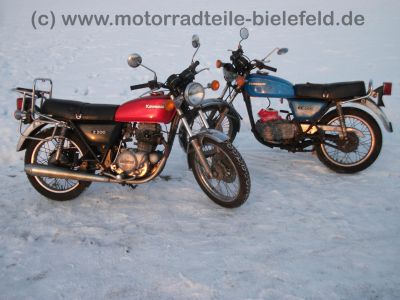 Kawasaki_Z_200_A_Einzylinder_blau_wie_Z_KZ_LTD_KL_250_Z200_Z250_KL250_A_C_52.jpg