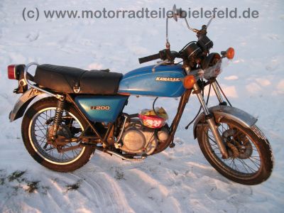 Kawasaki_Z_200_A_Einzylinder_blau_wie_Z_KZ_LTD_KL_250_Z200_Z250_KL250_A_C_9.jpg
