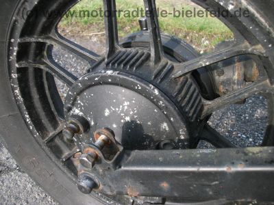 Honda_CBX_650_E_650E_RC13_Brenn-Ratte_Motor_Anlasser_Lichtmaschine_Kardan_Raeder_Gabel_Schwinge_43.jpg