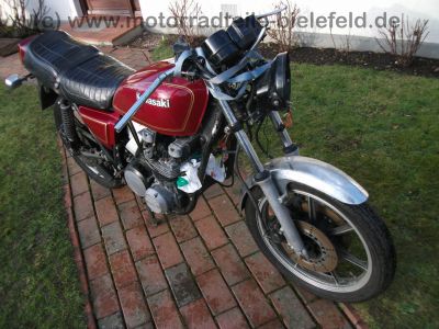 Kawasaki_KZ_750_E_rot_Neuteile_2x_4in1_Auspuff_motad_n-eta_BSM_-_wie_Z_KZ_GPz_650_750_B_C_E_GP_LTD_UT_169.jpg