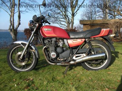 Yamaha_XJ_550_4V8_rot_KONI_wie_XJ_400_500_600_21.jpg