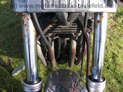 Yamaha_XJ_550_4V8_rot_KONI_wie_XJ_400_500_600_50.jpg