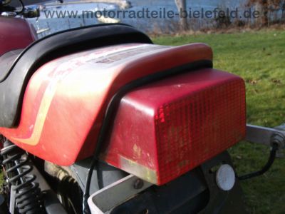 Yamaha_XJ_550_4V8_rot_KONI_wie_XJ_400_500_600_69.jpg