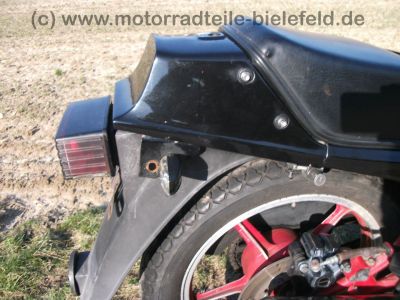 Kawasaki_KZ_400_J_4-Zylinder_schwarz_Typ_KZ_400_M_-_wie_KZ_ZX_Z_400_500_550_750_A_B_C_D_E_UT_GP_22.jpg